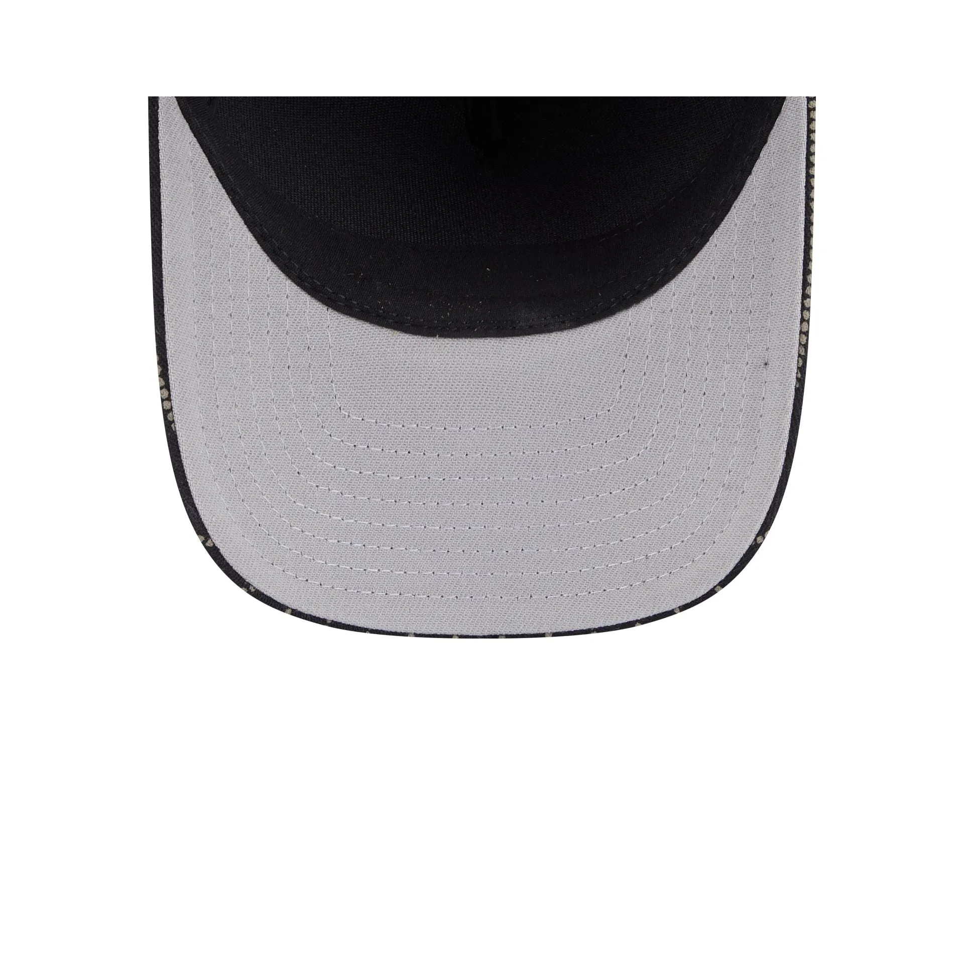 Atlanta Braves Three Looms Pinstripe 9FORTY A-Frame M-Crown Adjustable