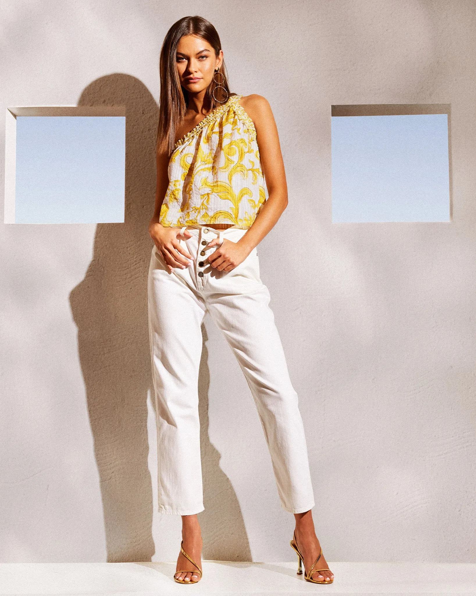 Pearle Cropped Straight Leg Jean