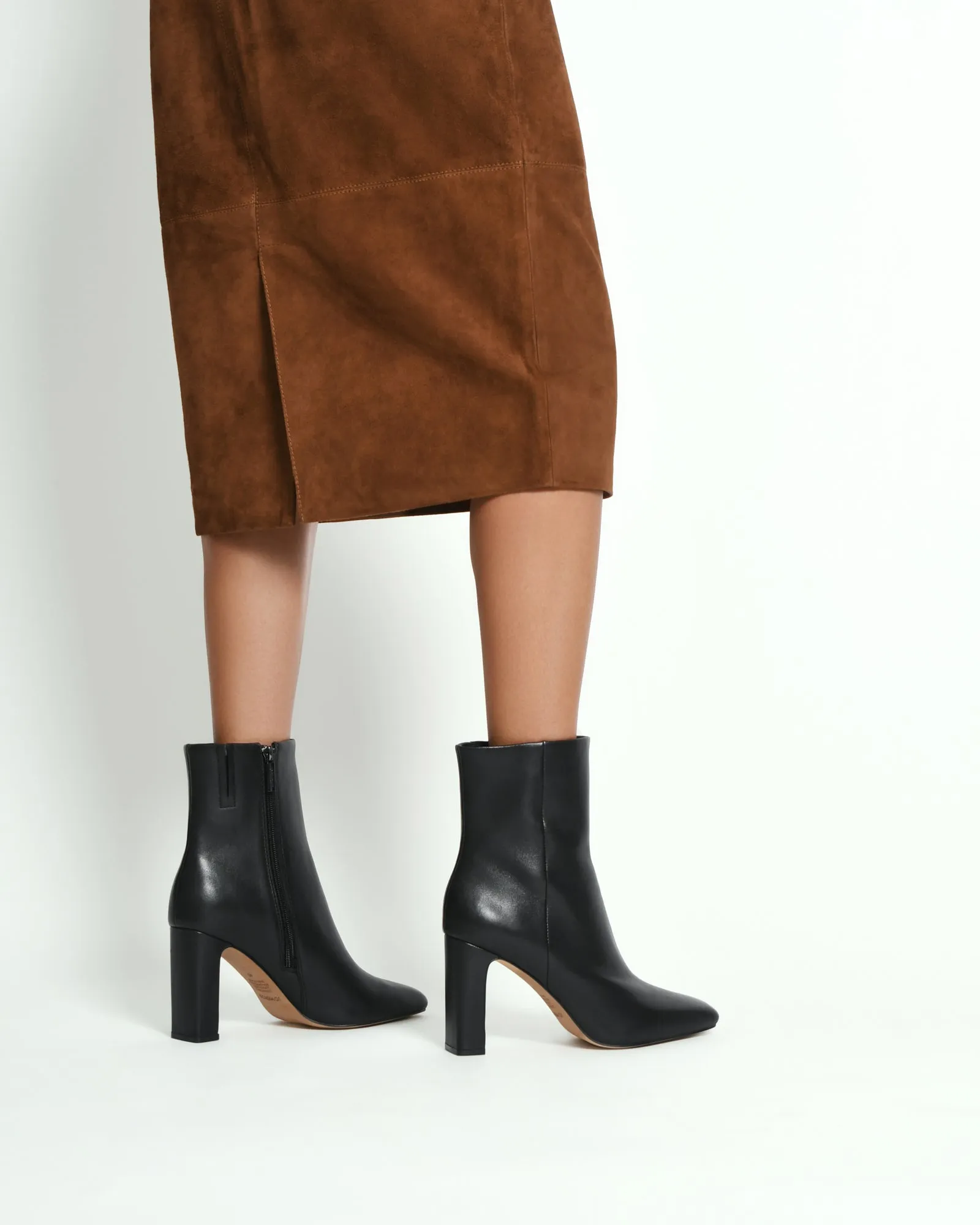 SUKI HIGH ANKLE BOOTS BLACK LEATHER
