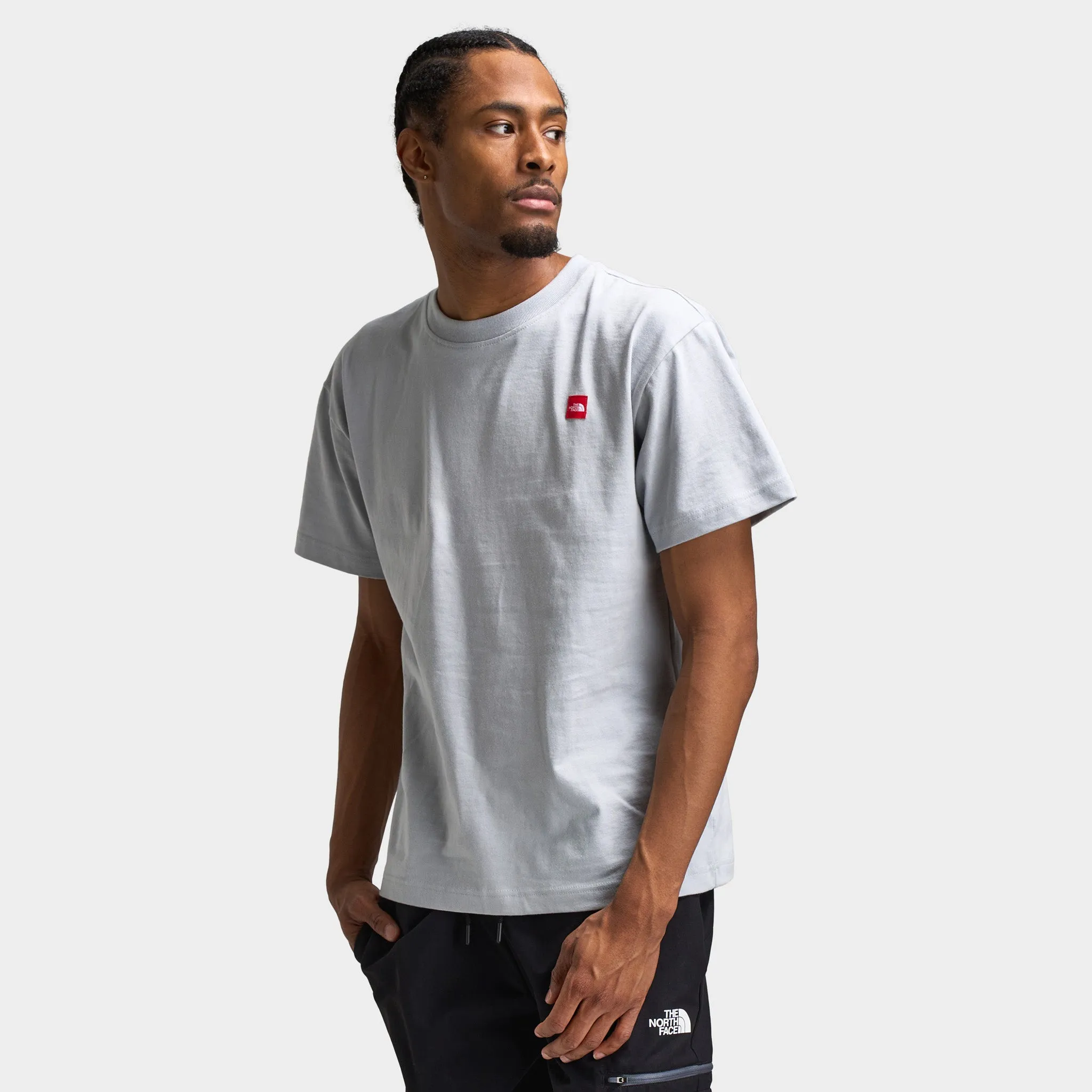 The North Face Red Box Everest Heavyweight T-Shirt / High Rise Grey