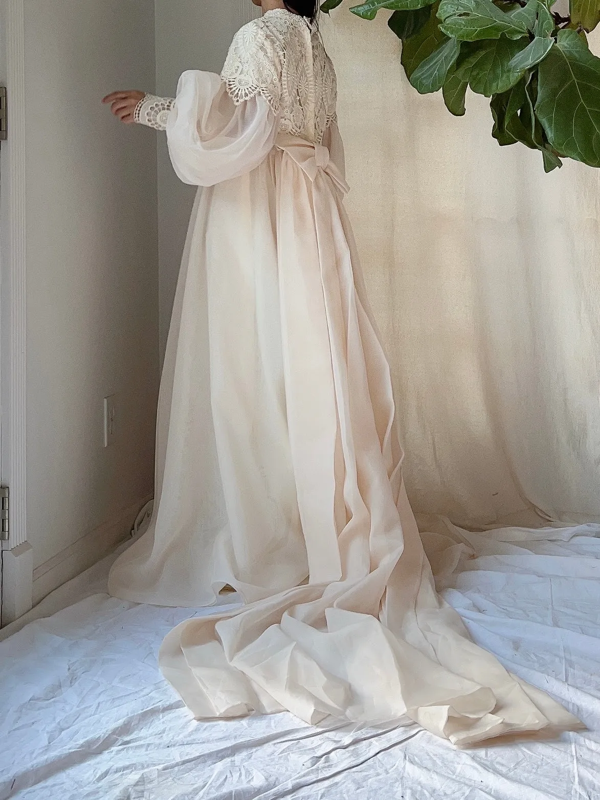 Vintage Puff Sleeves High Neck Gown - M